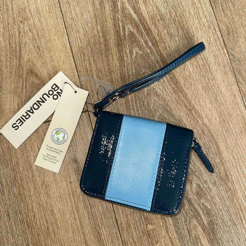 No Boundaries‎ Square Zip Teal Blue Wallet Wristlet Strap NEW